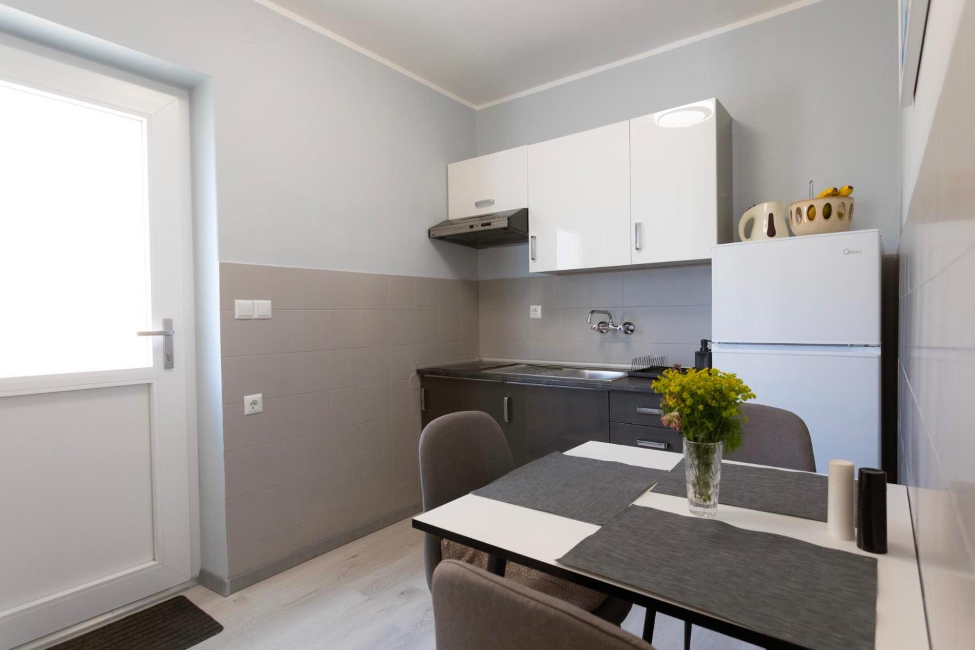 Apartments Galeb Rabac Esterno foto