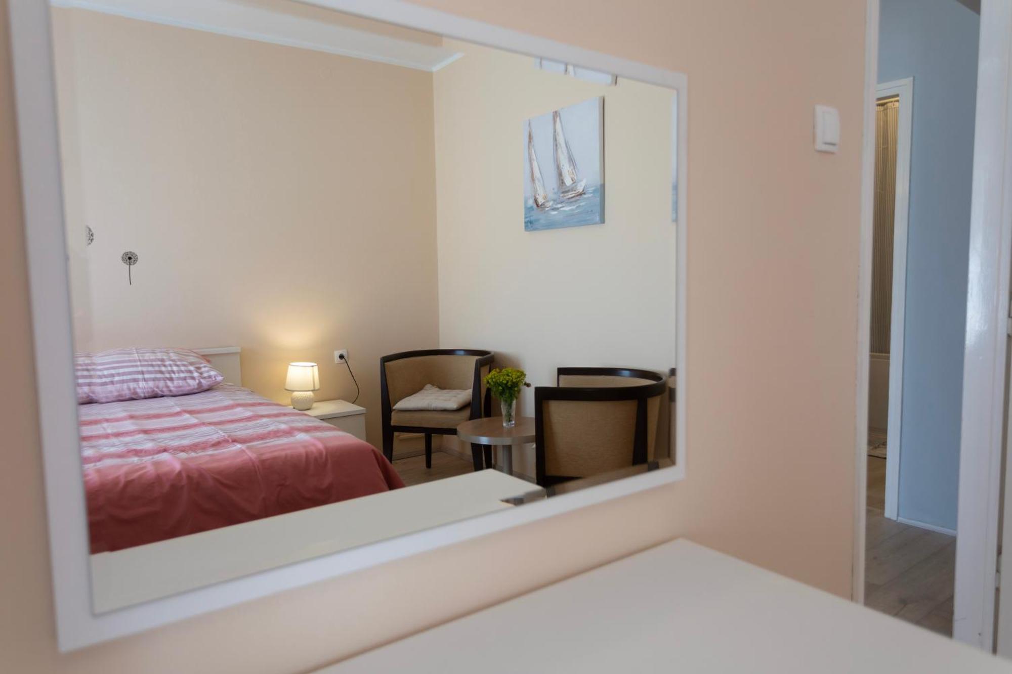 Apartments Galeb Rabac Esterno foto